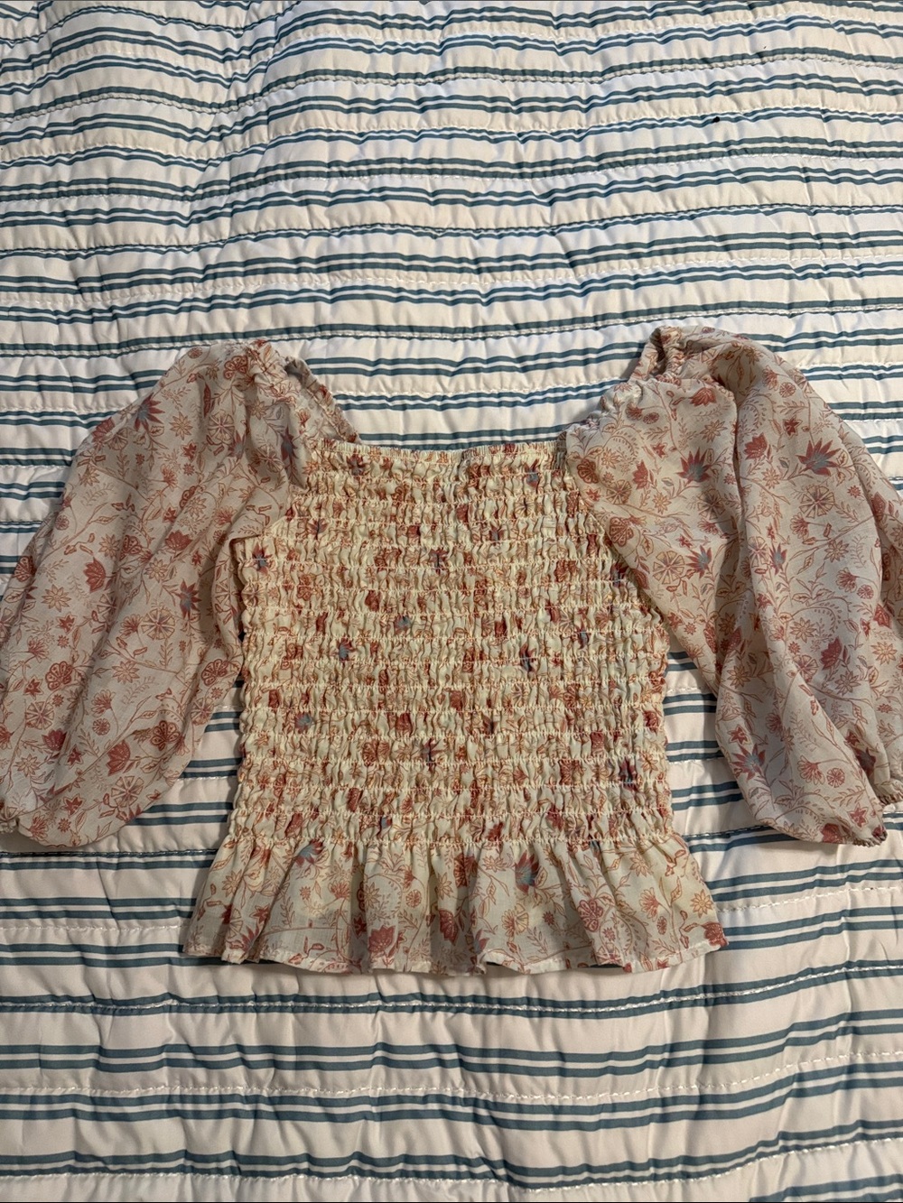 Wishlist Smocked Puff Sleeve Blouse - Cream with Rust Floral